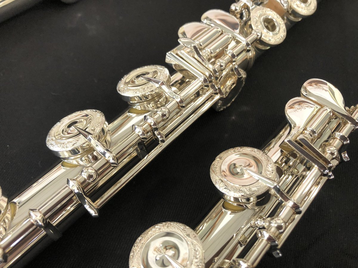 ParmenonFlutes's tweet photo. On a déjà été pris d’assault ce matin chez BERTET musique !!! Beaucoup de très beaux essais et beaucoup de nettoyages 😆
On continue l’expo cet après-midi et demain pour celles et ceux qui n’ont pas la chance d’être libre le vendredi matin 😉
#weareParmenon https://t.co/0zzAUPOVHJ