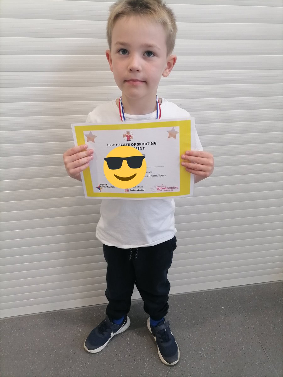 MrsBMonaghan's tweet photo. L1 and some more Gold Certificates #winners @PrimaryOrchard @NLActiveSchools #NLSchoolSportWeek https://t.co/m5a4mvOiT8