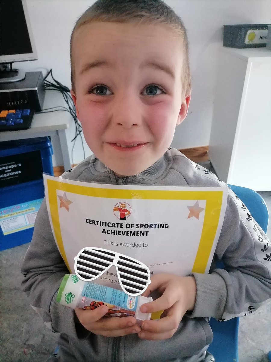 MrsBMonaghan's tweet photo. L1 and some more Gold Certificates #winners @PrimaryOrchard @NLActiveSchools #NLSchoolSportWeek https://t.co/m5a4mvOiT8