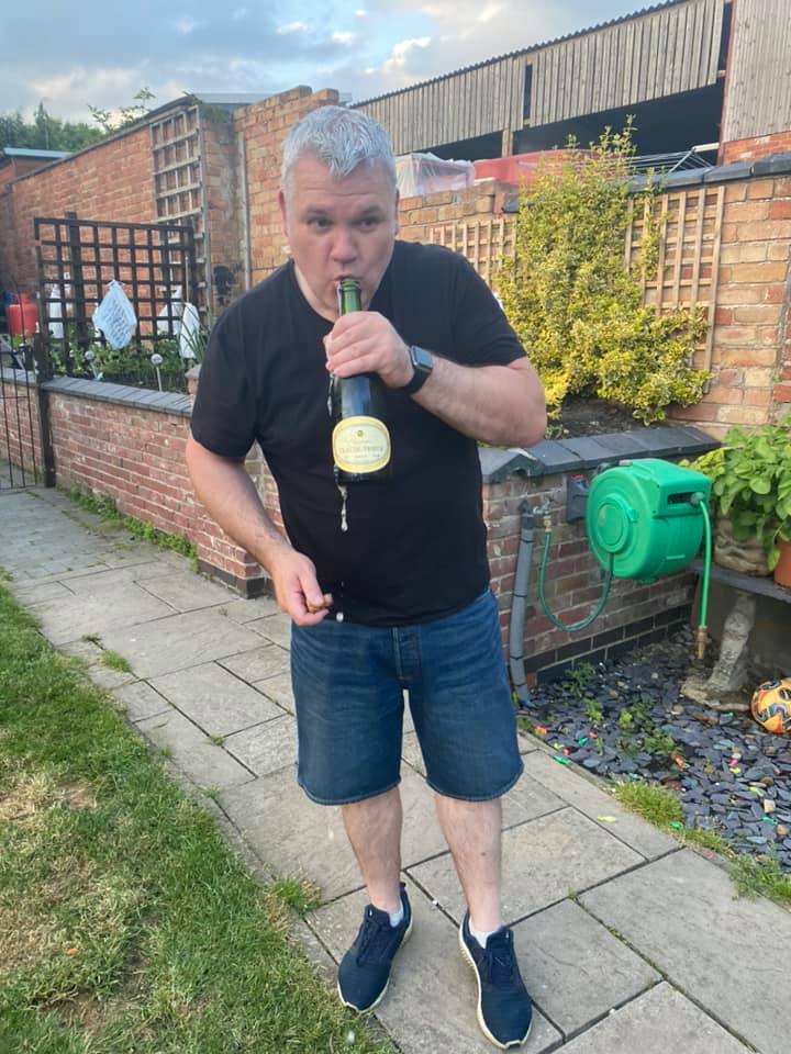 🎉 Huge congratulations to Peter for passing his Level 5 Digital Marketing HND! 🎉

🍾 All that hard work has paid off! Enjoy the celebrations! 🍾