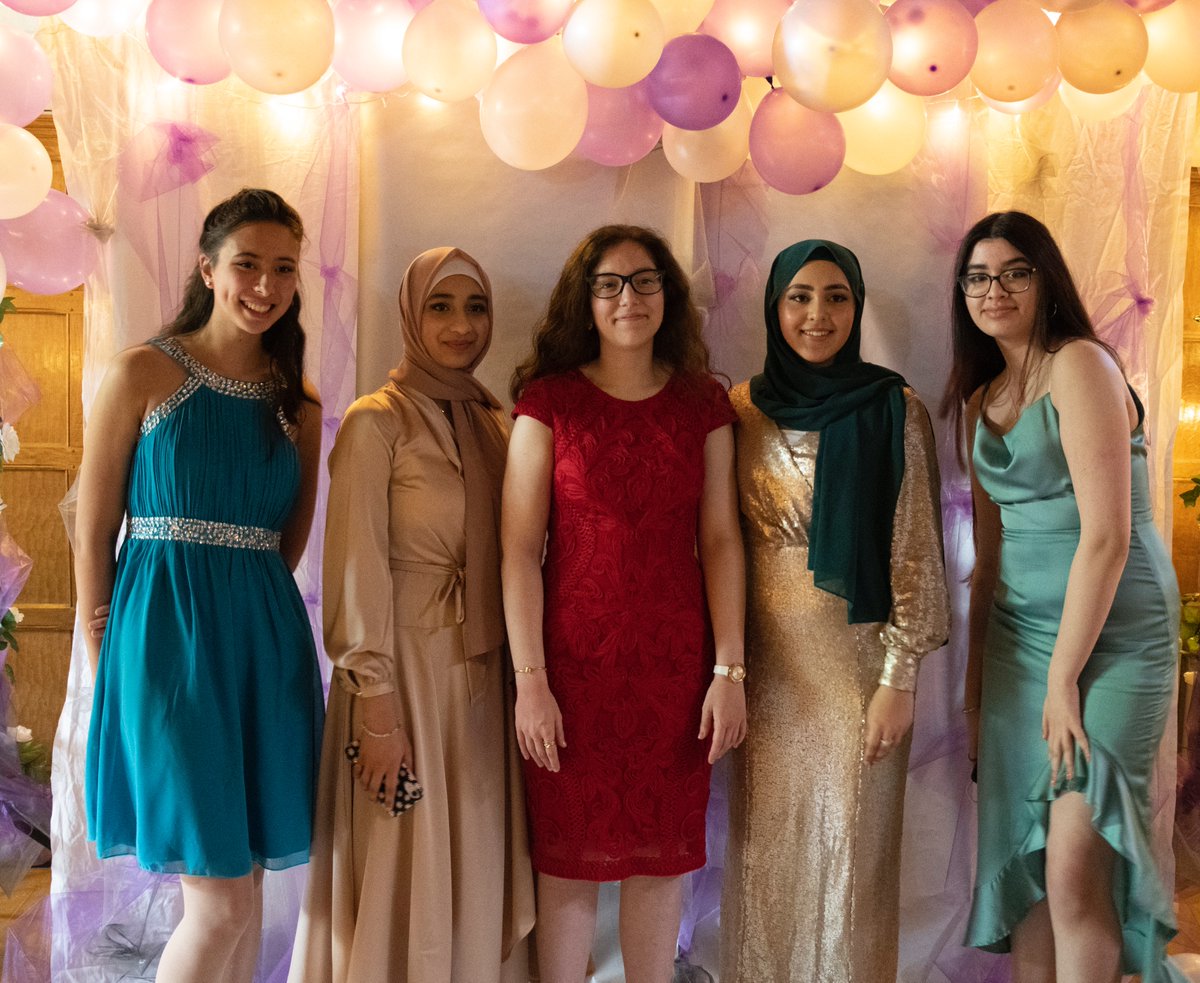 Old Palace of John Whitgift School tweet media