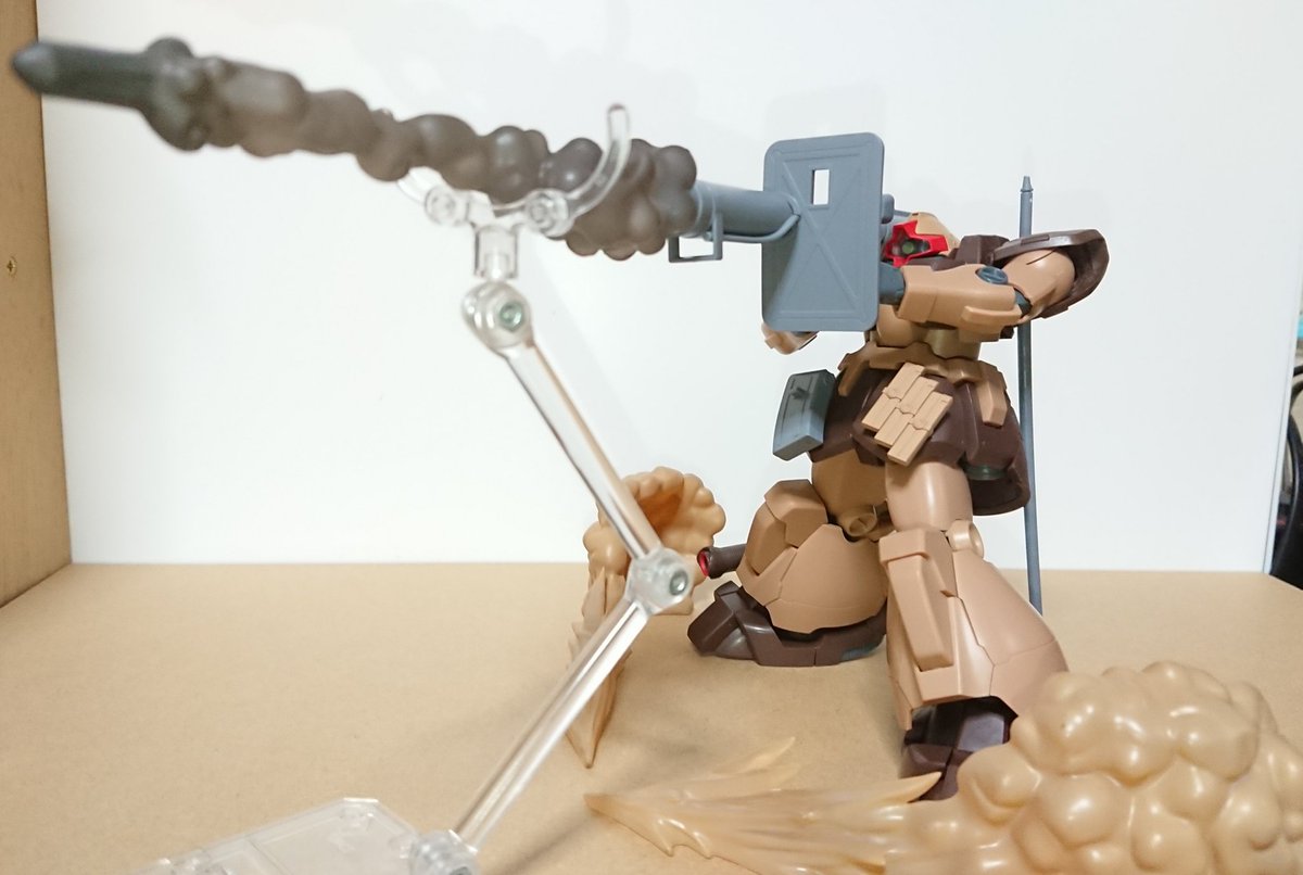 デスサイズヘル على تويتر Robot魂 ドムトローペン キンバライト基地仕様 所謂サンドブラウンカラーのドムトローペンがノーマルから丁度一年経ちリリース やっぱトローペンかっこいい ドム系で一番好きだわ 箱がやたらデカいと思ったら エフェクトがついてた