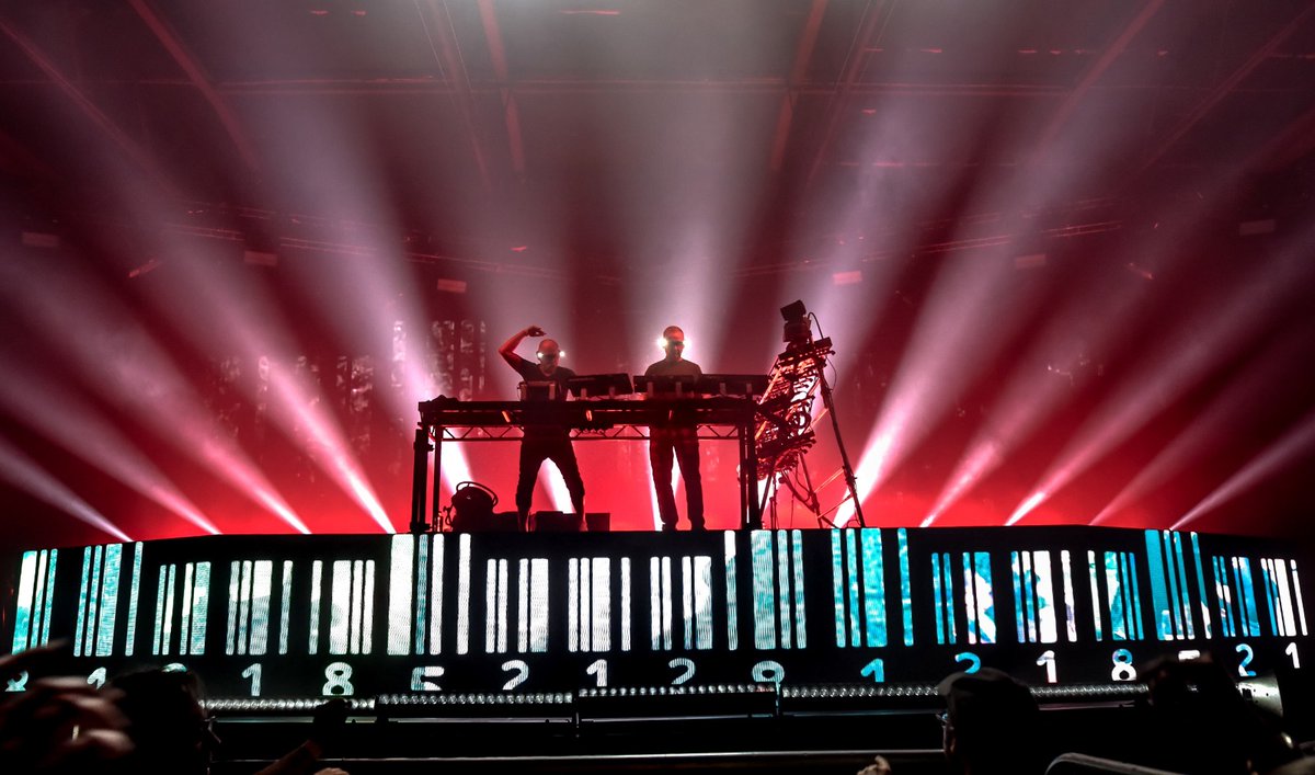 Shots from <a href="/orbitalband/">Orbital</a> socially-distanced show last month at Victoria Warehouse in Manchester. With only a few hundred people in the audience at <a href="/Fac51hacienda/">FAC51 The Haçienda</a> all-nighter, it was further live-streamed to the rest of the world. 

So great to be back in the sweaty warehouse!