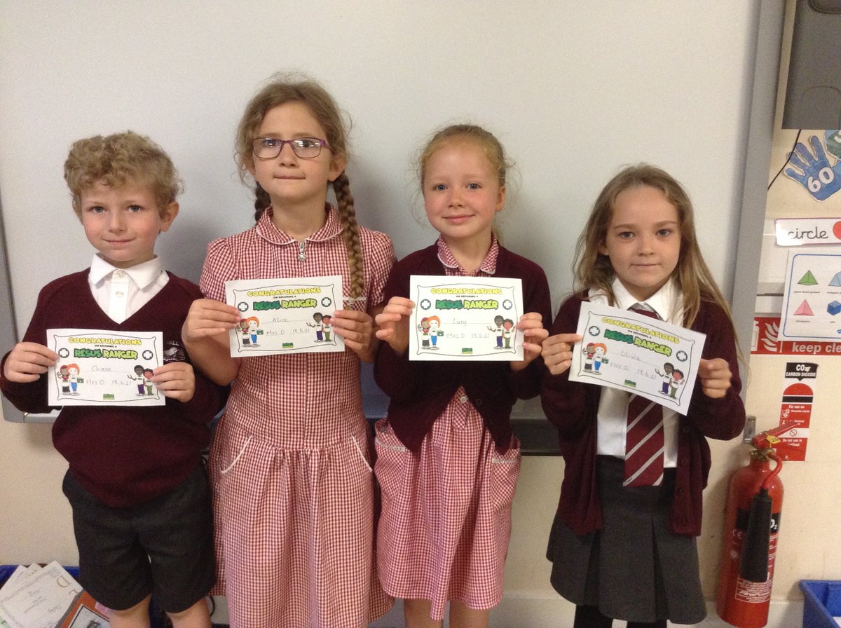SellingCEP's tweet photo. Year 2 have really enjoyed becoming "Resus Rangers" this week as part of First Aid Week. #firstaidweek https://t.co/NfpXbSyBxu