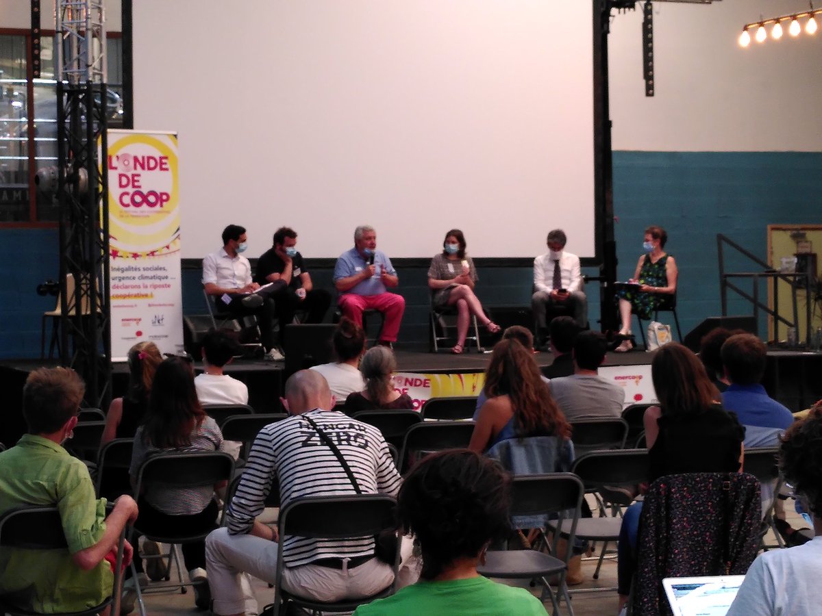 laNef_'s tweet photo. #OndeDeCoop Conférence "Coop and the City"
Quels leviers pour mieux coopérer avec les collectivités locales au service de la transition écologique et sociale ? https://t.co/l0JSmXJE0y