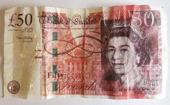 PSOSSEEdinburgh's tweet photo. Counterfeit Currency Alert ๐ท
We are aware fake BoE ยฃ50 notes are circulating in Edinburgh. Look out for sellotape or rips and the words 'poonds', 'not legal tender' or 'movie prop' in small writing.
If you come across any โ๏ธ us on 101 or online report๐ป
#NotLegalTender https://t.co/y4blzKo2xo