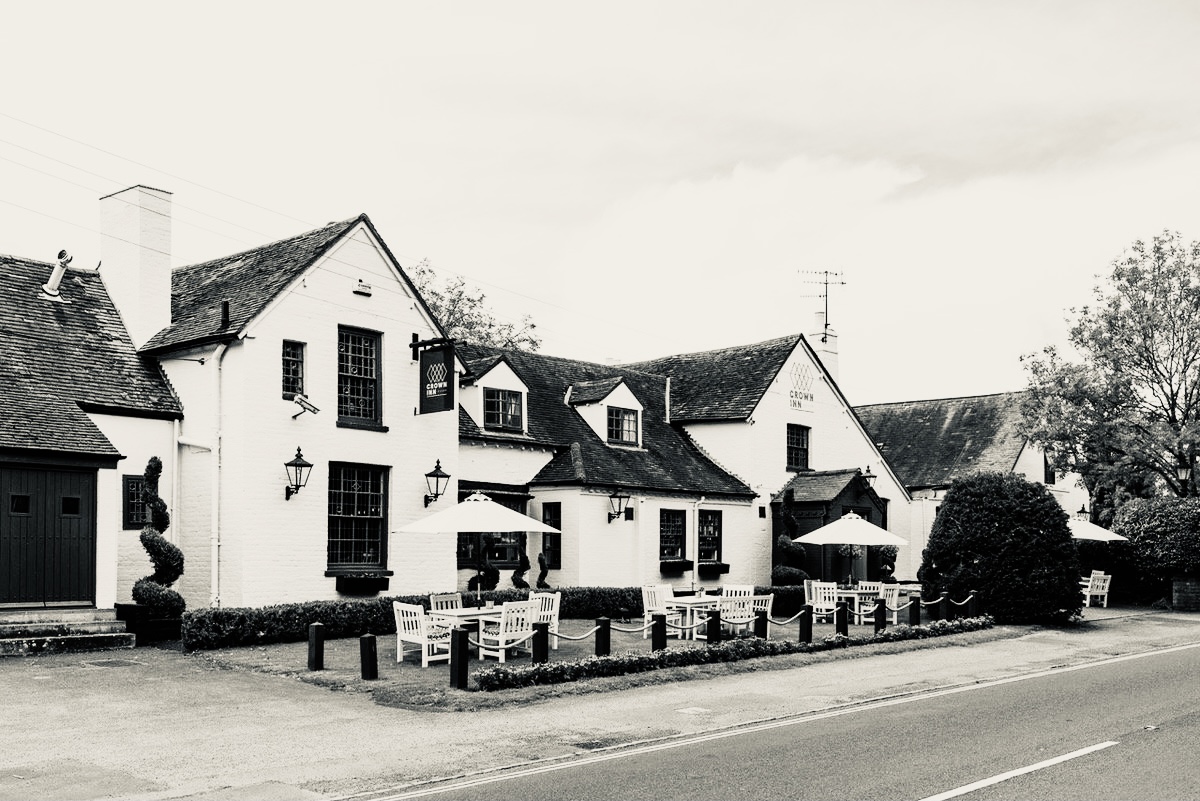 Follow us for exciting updates as we get ready to open our doors this summer!

#thecrownhallow #recruitingnow #chefs #reopeningsummer21 #worcester #hallow #pubs #greatfood #chefandbrewer #greeneking #beer