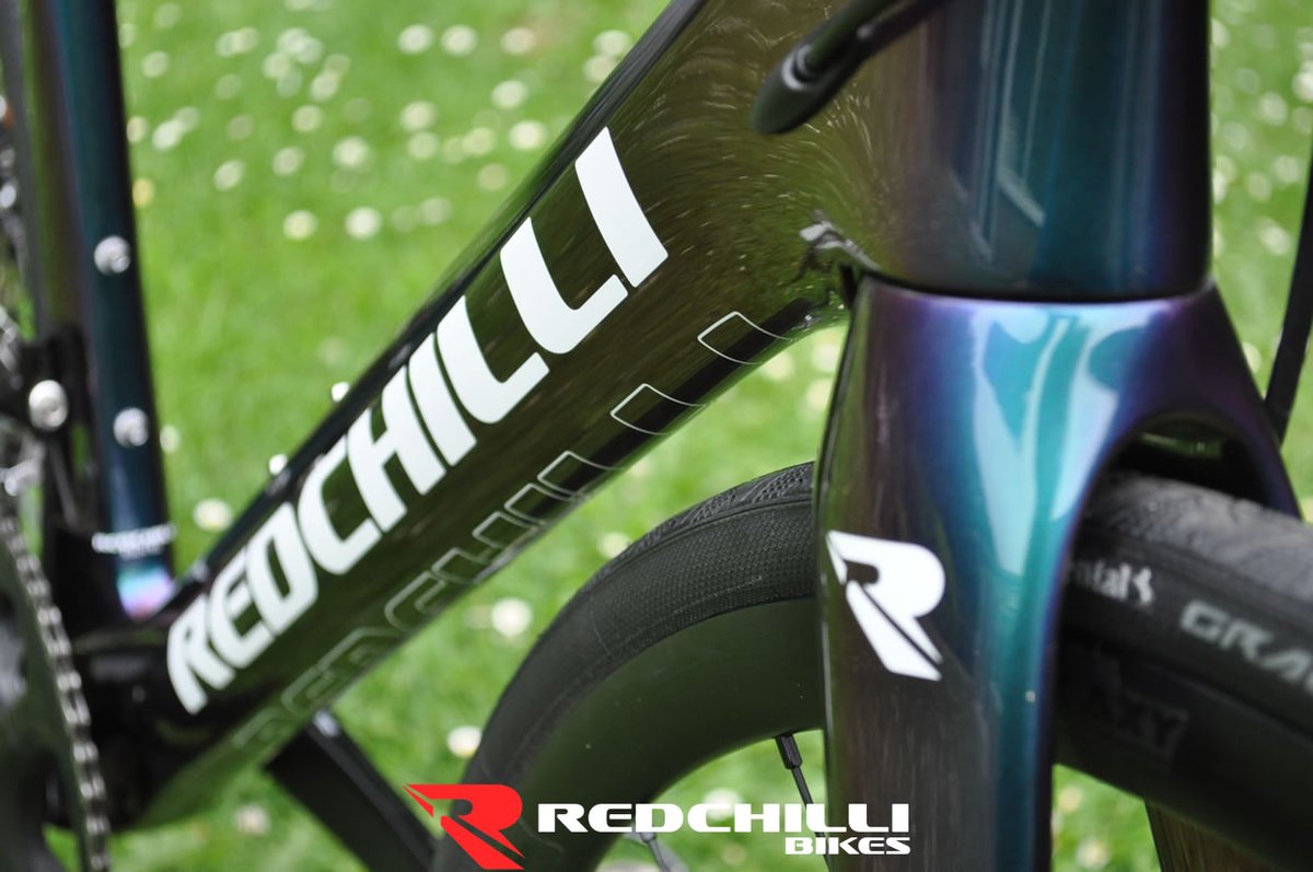 RedChilliBikes's tweet photo. It's Chilli Day....
From a crash damaged TREK, to a Chameleon Chilli SR1, something of a transformation here.
#redchillibikes #miche #cycling #devon #devonlife #devoncycling https://t.co/awjCtYBbaS