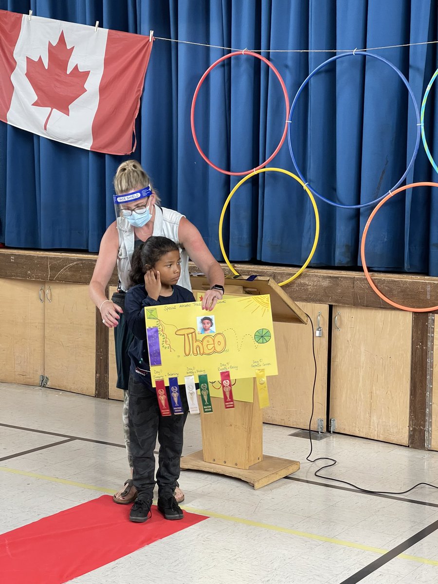 HDSB_Frankovich's tweet image. We had our Special Athletes slideshow and awards in Life Skills today. 

Our Life Skills staff and students are all Gold medallists!
