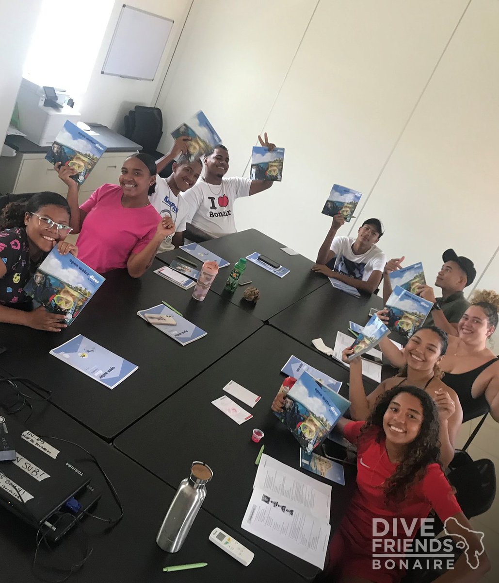 Dive Friends Bonaire tweet media