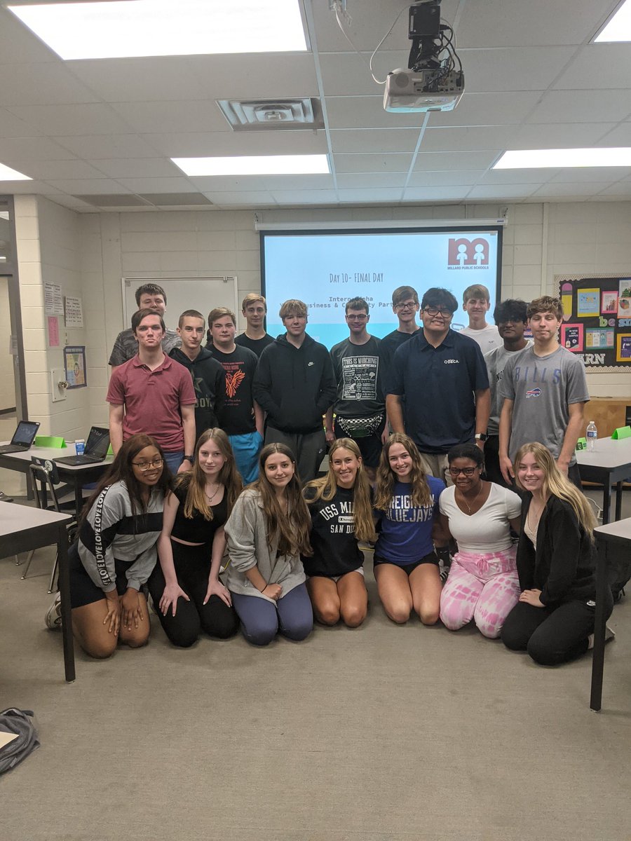 JRob2001's tweet photo. Spent the last two weeks teaching workplace skills to these amazing students. They are ready for their Intern Omaha Internships. Millard proud! @AvenueScholars @MillardPS @MSHSactivities @MWHSWildcats @MWHSWildcats https://t.co/Yk4gvrXoY7