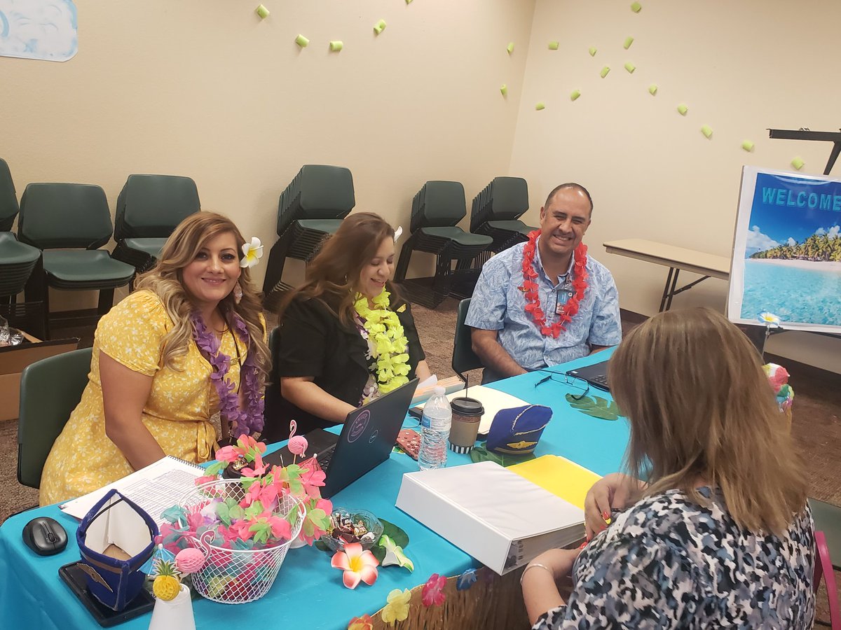 SAguirre_RES's tweet photo. Great Visit to our Socorro PEIMS Airport โThank You #TeamSISD! My first PEIMs conference was a great learning experience! #leaveaHEARTPRINT https://t.co/pOwCwRpxZE
