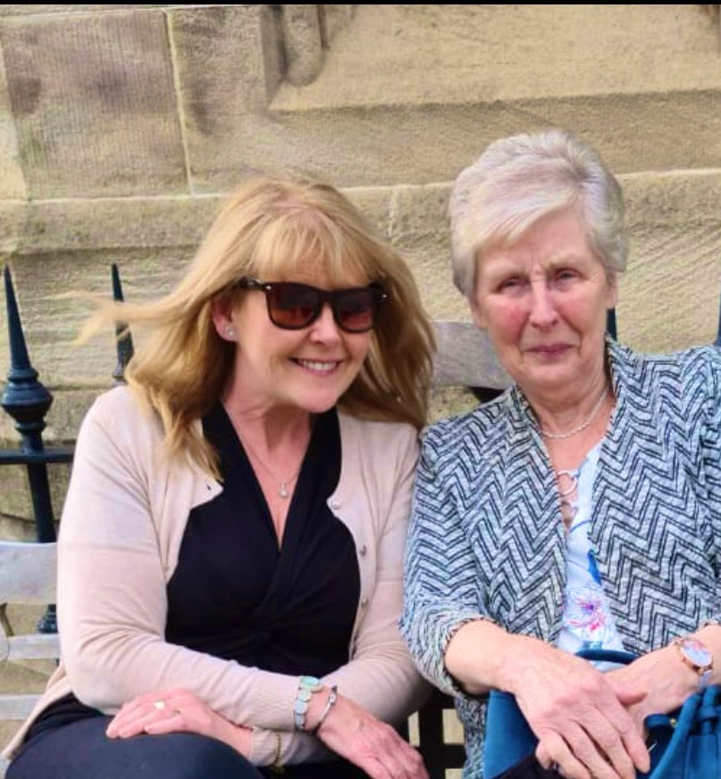 Annpaterson19's tweet photo. Cracking afternoon @crossbasket early birthday treat for me and my lovely wee mum 🥰🥂🍾…              fitba time now 😀🏴󠁧󠁢󠁳󠁣󠁴󠁿🏴󠁧󠁢󠁳󠁣󠁴󠁿 https://t.co/f3kZTTkSTn