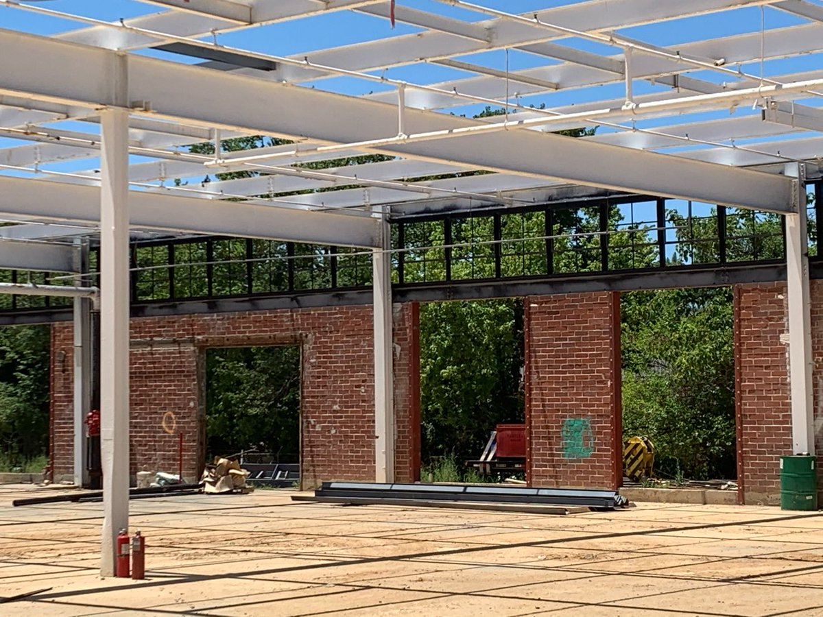 Westside Paper - another fun adaptive reuse project tour! Located in West Midtown where we’ve all seen the news regarding the tech giants. 

2 restaurant concepts going in the 250K square foot project. 190K of office space. 60K of retail.

Exciting things to come!