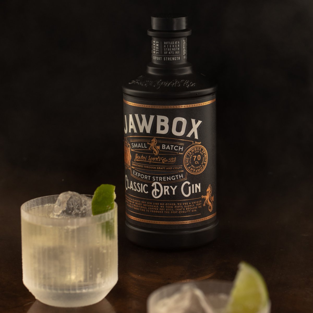 Raising a toast to the dads this weekend. A special day calls for a special gin. And our Jawbox Export Strength Gin certainly hits the spot.

#fathersdaygift #jawboxgin