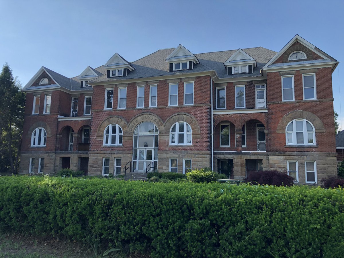 TheCirclePath's tweet image. We were at the Madison Seminary two weekends ago and captured the following pictures. Would be interested to hear what you guys see. Pictures were taken at two different angles. #ghosthunting #paranormal