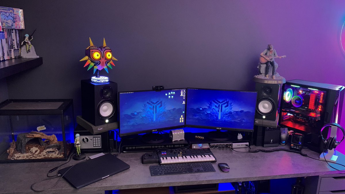 AndersOrozco's tweet photo. Finishing to set up my new studio, just a couple more adjustments and it will be ready for a tour XD
#studio #bts #gamingrig #gamongsetup #studiotour #gamer #furypixel #andersorozco @Tourboxtech @First4Figures #n64 #gamers #musicstudio #YouTuber https://t.co/n8ssINnOuU