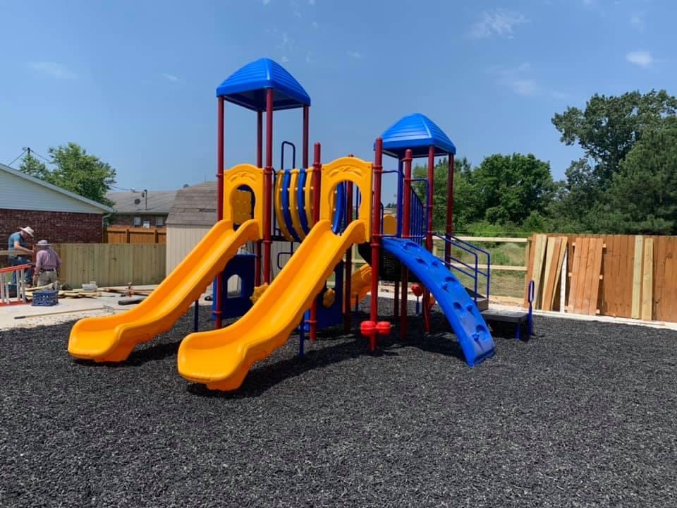 COMPACTFamily's tweet photo. WOW! Check out what the @gctally mission team has accomplished over the last 5 days! Our Developmental Disabilities Cottage now has a fantastic playground in their backyard! We are so grateful. Our residents will be thrilled! https://t.co/QHvLohEJmU