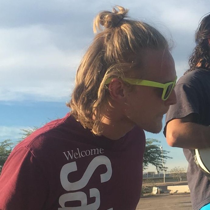 Congratulations go to Kevin Klicki on the completion of his PhD!