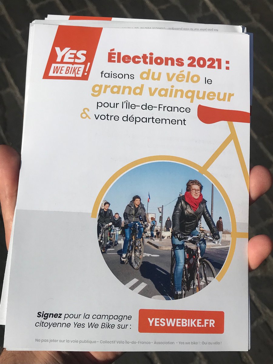 PeS_MarneBois's tweet photo. Tractage #yeswebike ce matin à la gare RER @VincennesVille ! Un exemple d’intermodalité RER + vélo ! 🚆+ 🚲 https://t.co/B3UEclrzvY