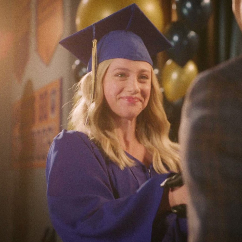 best of betty cooper (@bettypics) on Twitter photo 