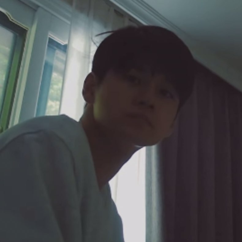 monoamine__'s tweet photo. ตอนตื่นนอนคือเป็นหยำๆ ตัวเหลวแหมะบนที่นอน https://t.co/1yyeyePVTa