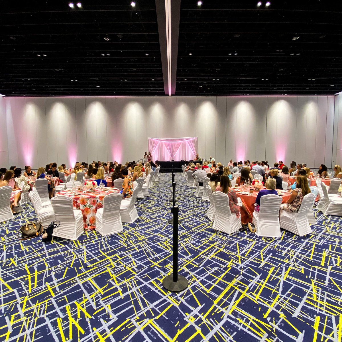 “See the purpose in what you do everyday, so that you can be filled with joy in the process” Wise words from @UofLPresNeeli at this morning’s <a href="/MissAmericaKY/">Miss Kentucky</a> Quality of Life Breakfast! We are so grateful to be able to work with @DrADAnderson to help support these amazing women!