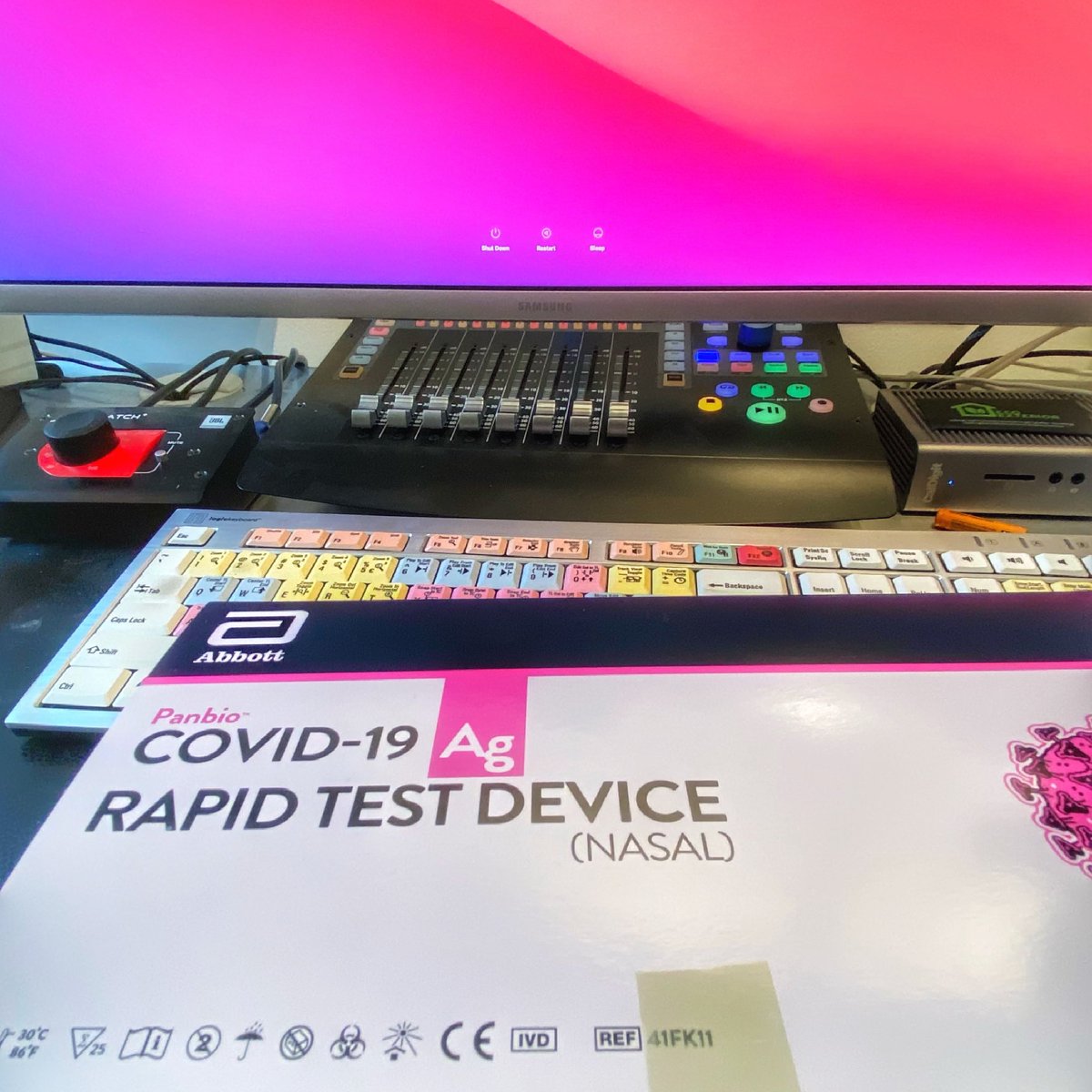hainsworthtv's tweet photo. https://t.co/zyAGY2Ru90 Corp is ready to re-enter the world and meet (potential) clients, again! If you’ve got a business, you, too, qualify to receive a kit through the @TorontoRBOT. #businessdevelopment #yyz 

https://t.co/KPaw835DmH https://t.co/dgRHDAceuM