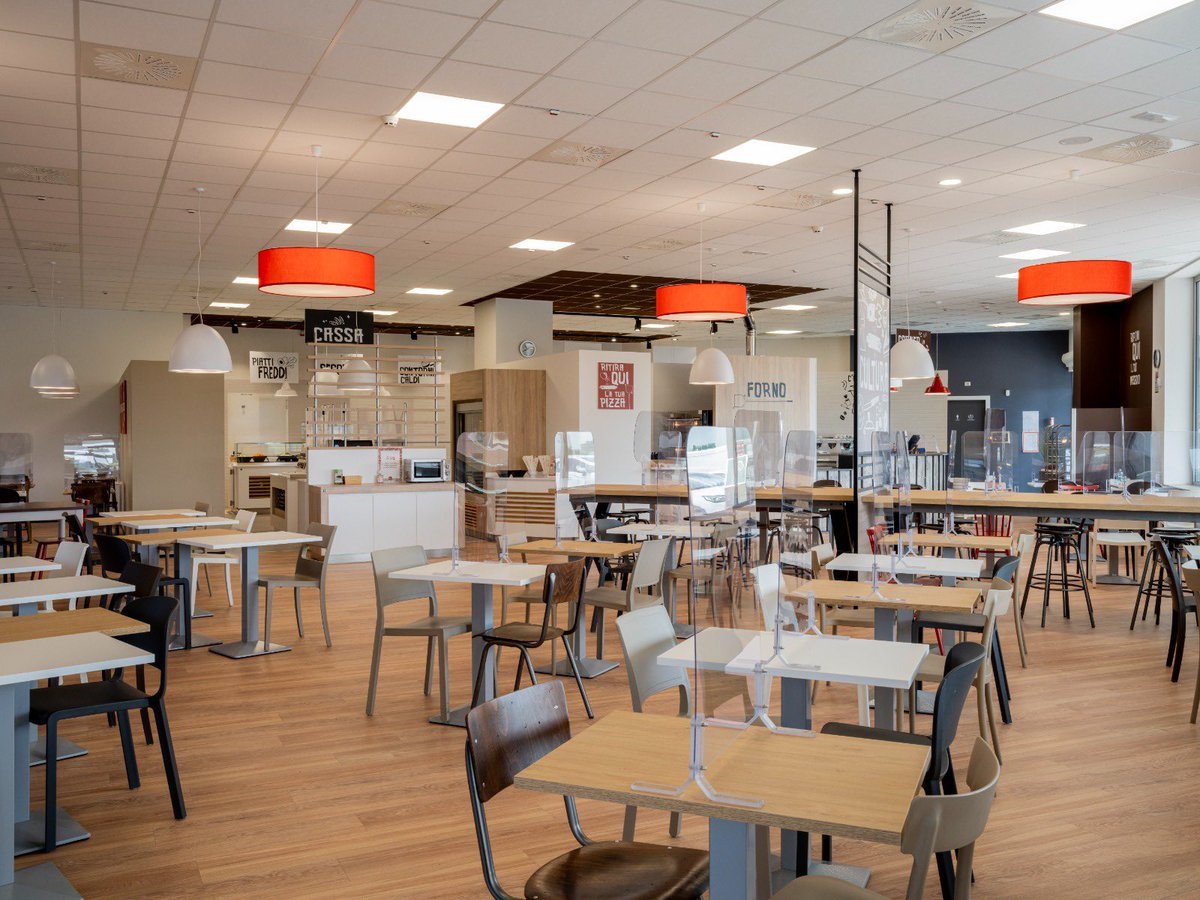 cirfood's tweet photo. Oggi, a #ReggioEmilia, abbiamo inaugurato il nostro #RITAPieve, il primo ristorante self service in Italia completamente inclusivo e accessibile.
Grazie a @lucavecchi72, #AnnalisaRabitti e #CerpaOnlus per essere intervenuti alla presentazione.
 
Info 👉🏻 https://t.co/38XfPX7IaT https://t.co/pguBGJ01bS