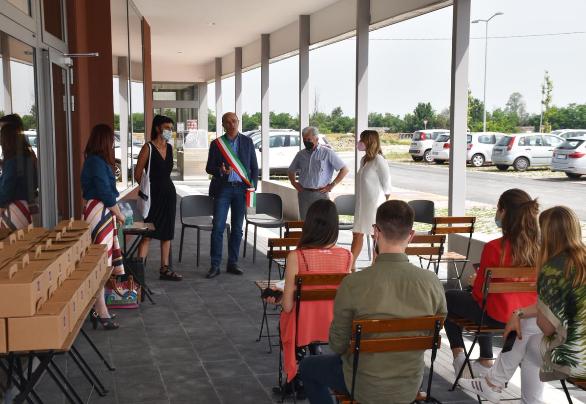 cirfood's tweet photo. Oggi, a #ReggioEmilia, abbiamo inaugurato il nostro #RITAPieve, il primo ristorante self service in Italia completamente inclusivo e accessibile.
Grazie a @lucavecchi72, #AnnalisaRabitti e #CerpaOnlus per essere intervenuti alla presentazione.
 
Info 👉🏻 https://t.co/38XfPX7IaT https://t.co/pguBGJ01bS