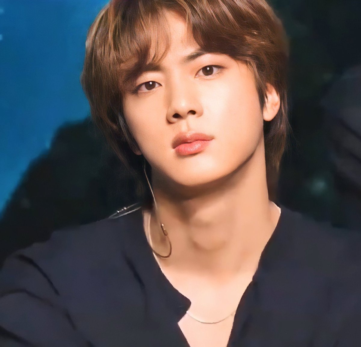 aintksj's tweet photo. normalize believing that seokjin is the 8th wonder of the world https://t.co/WPPOanOFmX