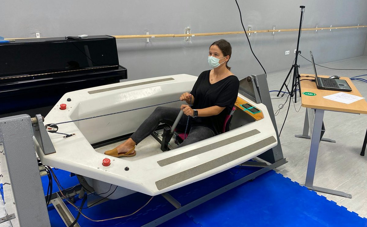 UCAM_CAFD's tweet photo. Puesta a punto del simulador de vela para el próximo meeting @EUErasmusPlus project #Sailing4pdp (Sailing For Physical Disabled People) cuyo objetivo es mejorar la calidad de vida de personas con lesión de médula PacoSegado @AaronManzanars @sofiatoropp @Salva_Romero @UCAM_CAFD https://t.co/cmWJGZzrop