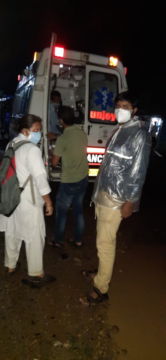 choassam1's tweet photo. We feel proud 2 share about Debojit Nath, CHO (RHP)of lower Lumpi HWC who set an exemplry service 2 humanity shifting a covid positive patient from Lower Lumpi(Hilly terrain) to Boko on his scooty as 108 ambulance is unable to reach there.@himantabiswa @nhm_assam @keshab_mahanta https://t.co/X8gJHzwEQq