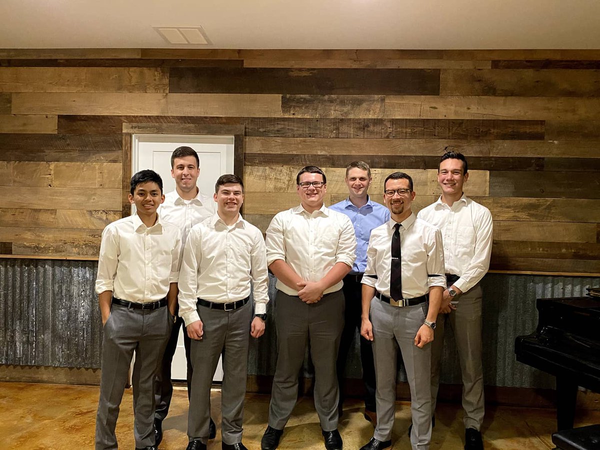 PBCMaverick's tweet photo. The Old Paths men's quartet has had meetings in Texas, Oklahoma, and Kansas in churches and at a youth camp! #pbcmav https://t.co/Iwx5RioLne
