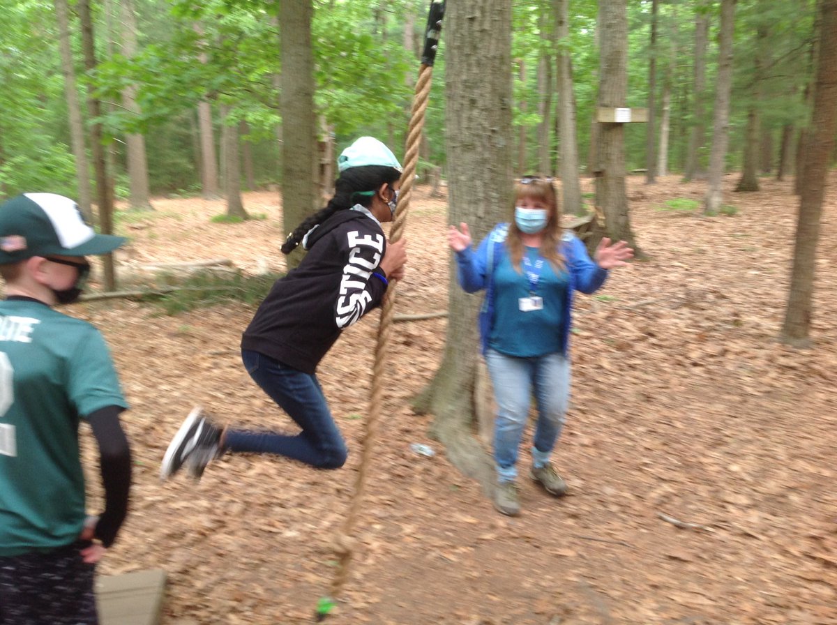 Mrs.Guardiola@AAE tweet media