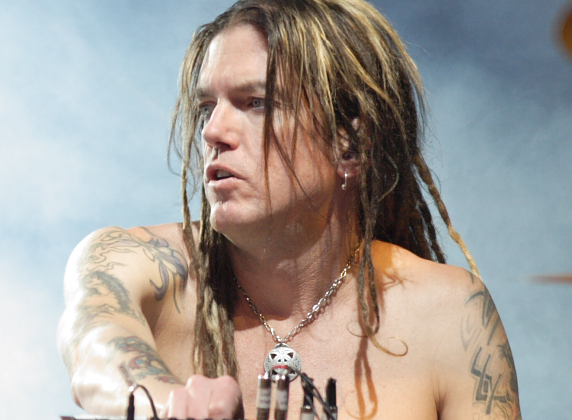 Happy Birthday to Guns N\ Roses keyboardist (since 1990) Dizzy Reed. He turns 58 today. 