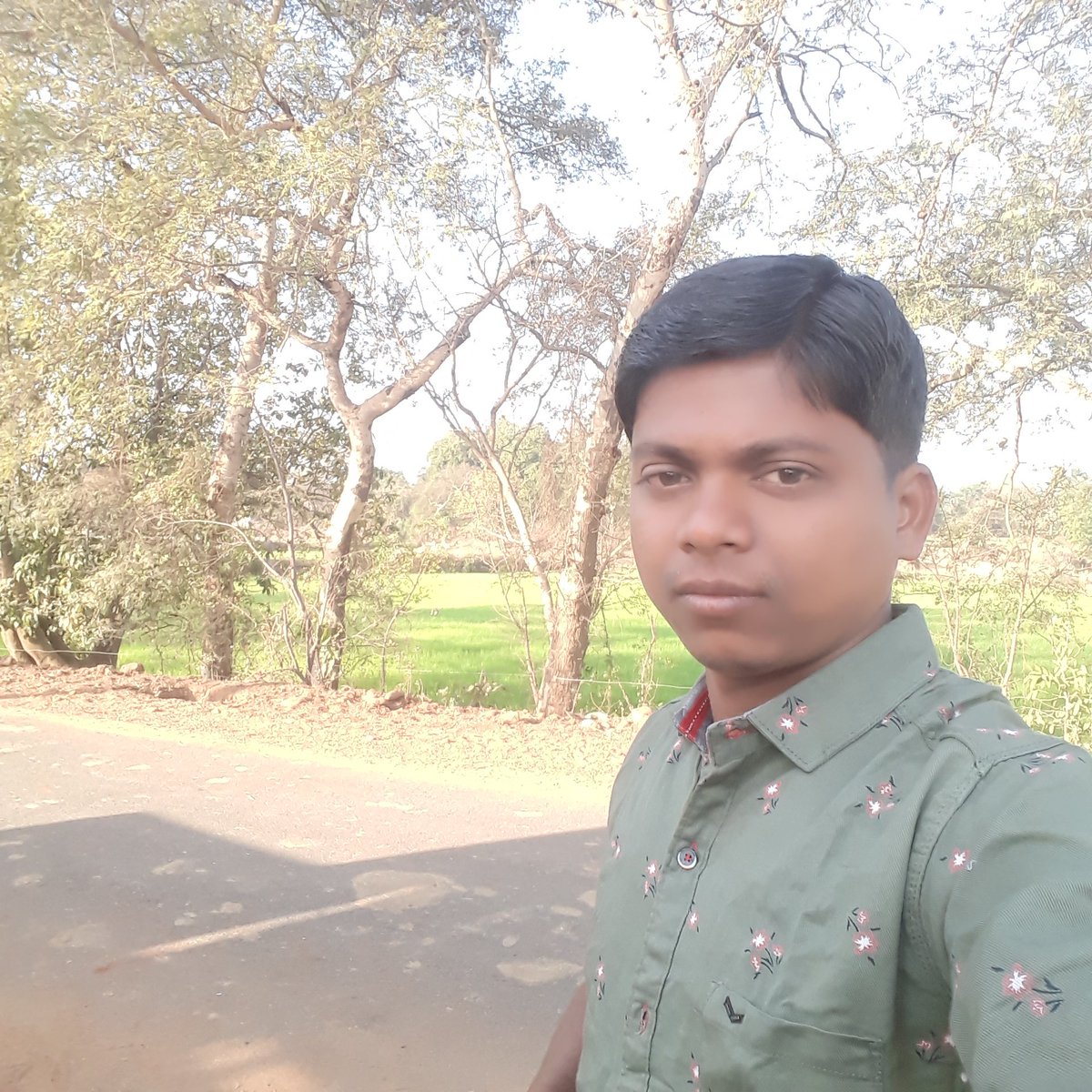 RAMESHR08082951's tweet photo. #NewProfilePic https://t.co/LZ0CJZ1rom