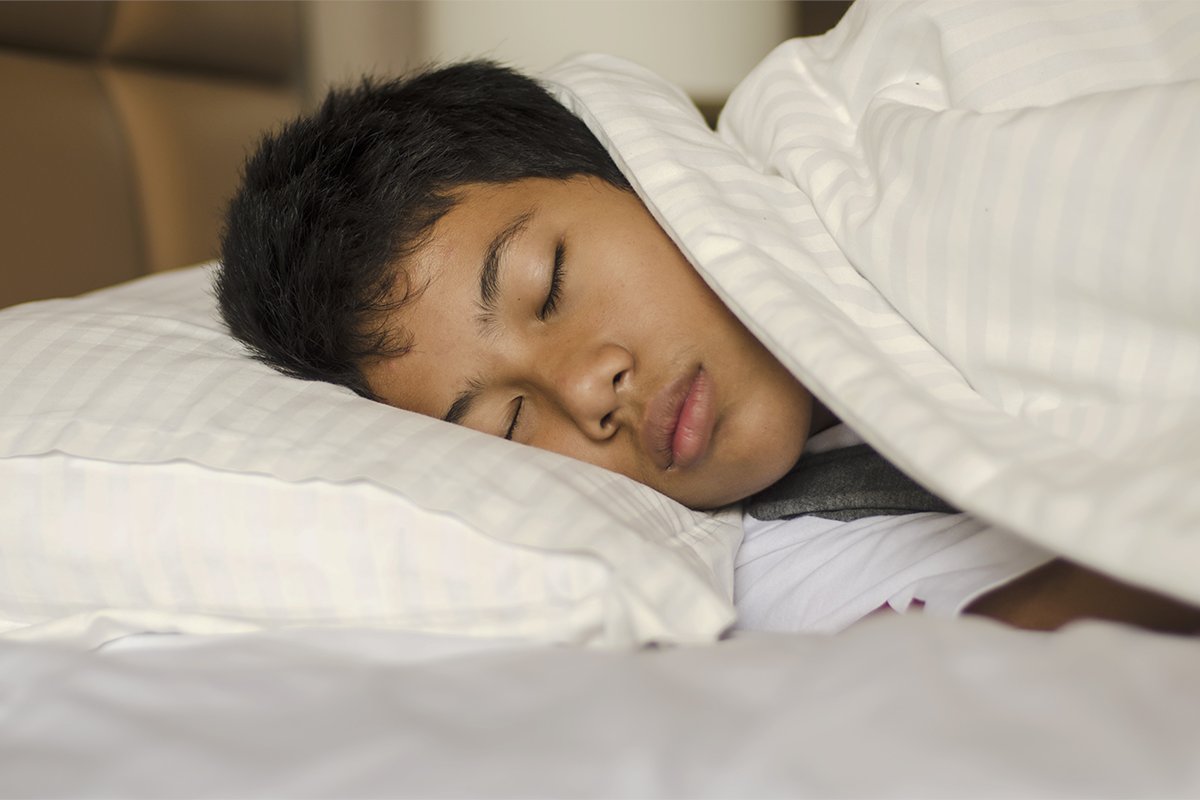 luv2shell's tweet photo. Is your weekend sleep pattern dramatically different than your weekday routine? See how irregular sleep schedules can lead to a higher BMI.

 https://t.co/G9bUQs9ps0 https://t.co/D0AxR2ugDC