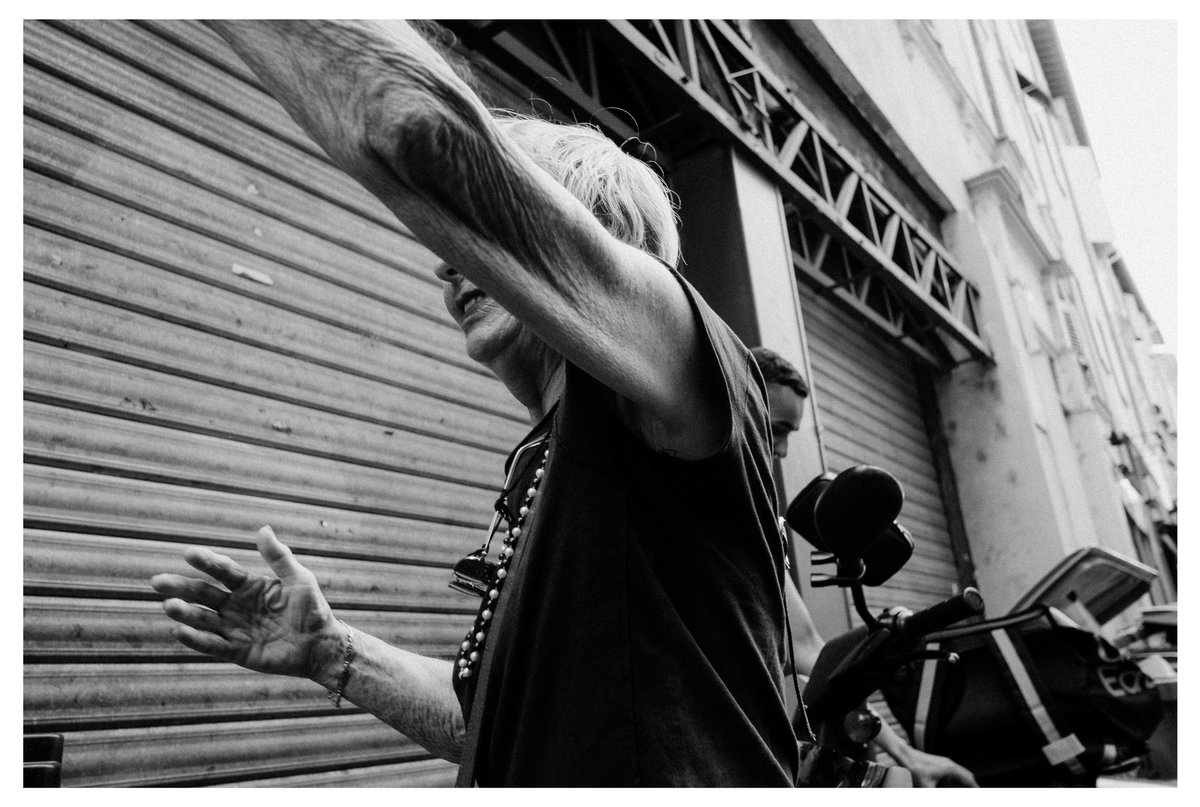 maelsgn's tweet photo. la rue @fujifilmfrance #fujimag #fujifilm https://t.co/HCkNWFAmhw