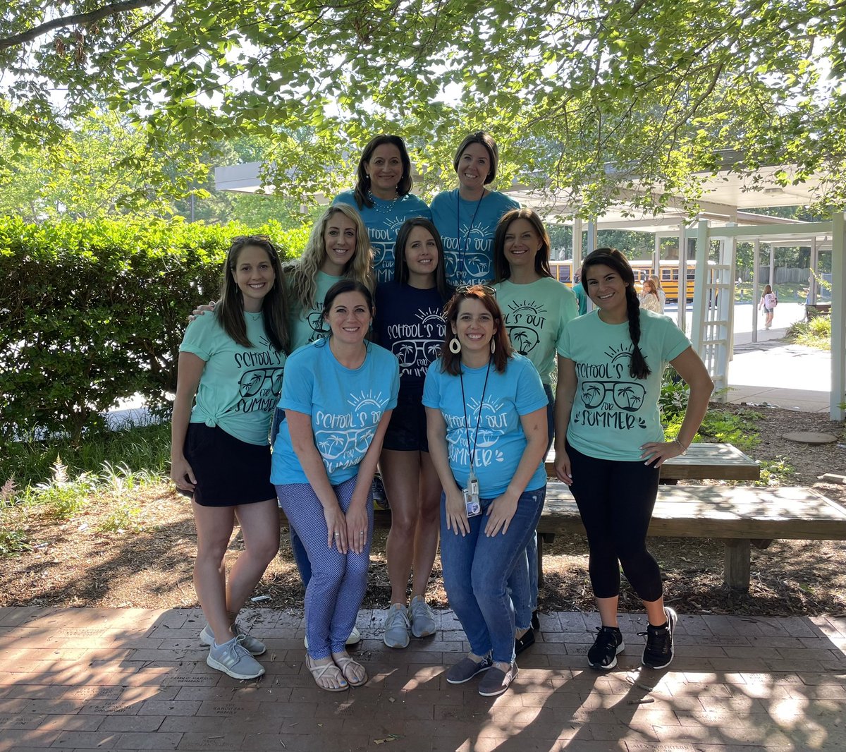 Happy Last Day of School from your <a href="/SevernRivAACPS/">SevernRivAACPS</a> ELA teachers 🦈☀️ Have a great summer! #AACPSAwesome