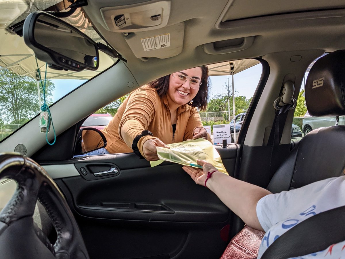 Yesterday's Summer Clear Out Fair was a great opportunity to go out and see some familiar faces in the community.

We'd like to thank <a href="/Alderman_Beale/">Anthony Beale</a> and the Greater Roseland Chamber of Commerce for putting on this great event! 

#CAIC #pullman #pullmancommunity