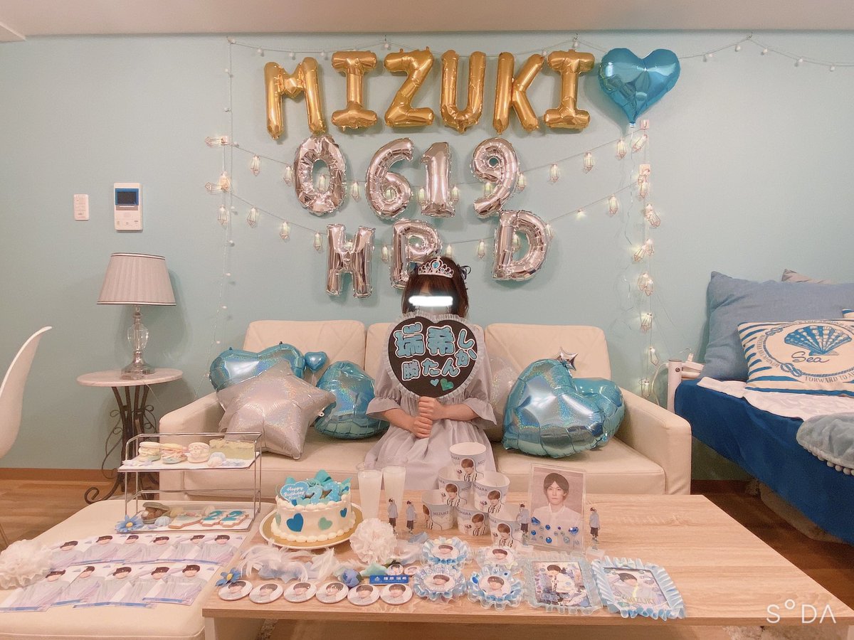 Mizuki_be_'s tweet photo. 🍗🍗🍗Happybirthday🍗🍗🍗
篠原瑞希くん 22歳のお誕生日おめでとう💙💙💙💙💙💙💙💙💙💙💙💙💙

私にとって世界一のアイドルです
今でもこれからも、あなたの夢を応援します。いつかステージで輝く姿が見れますように。

#篠原瑞希のハァァッピィBirthday
#HappyMizukiDay
#篠原瑞希 https://t.co/qmEads4Qn4