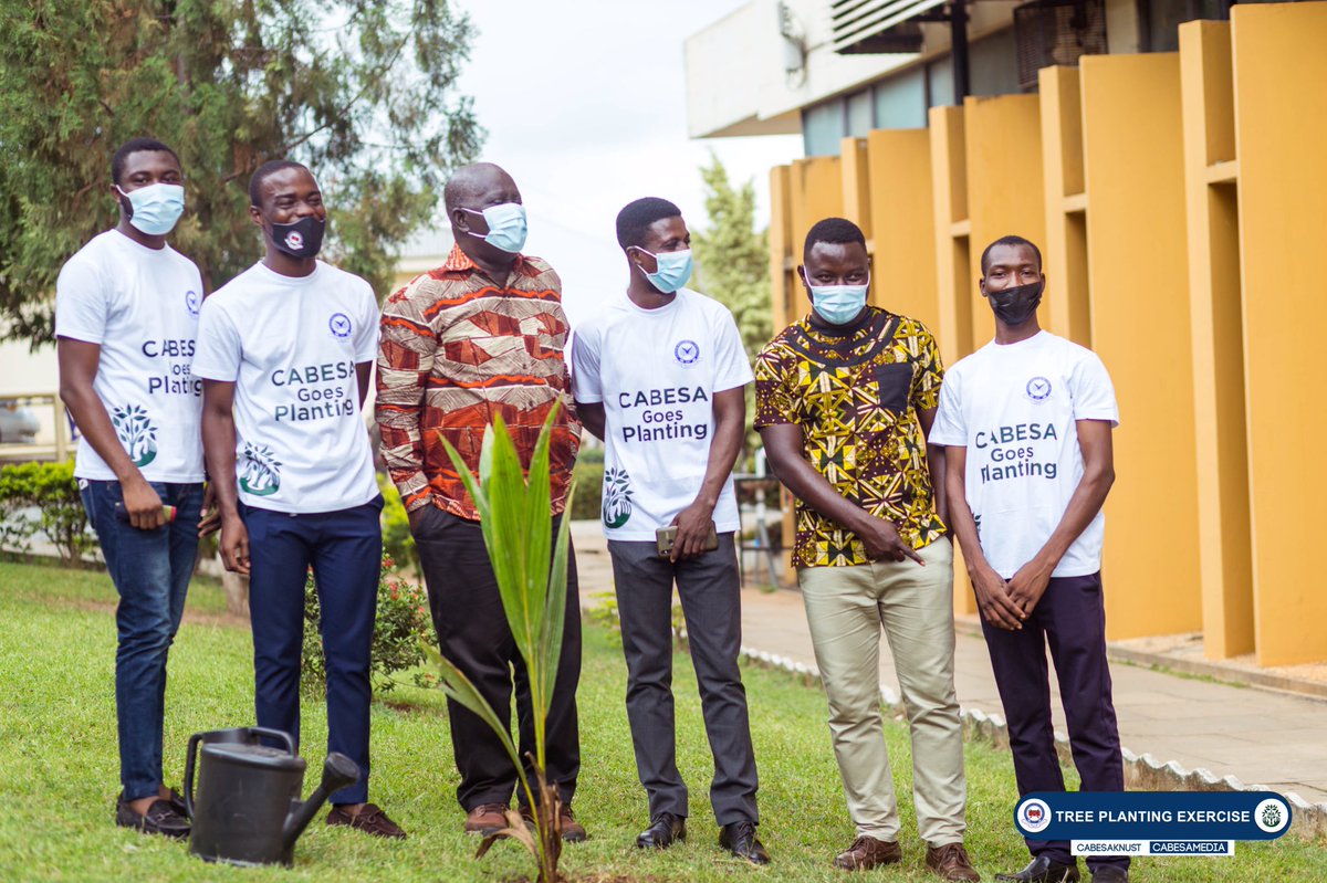 It’s all about keeping the environment evergreen. 
#cabesagoesplanting 
 #cabesaknust