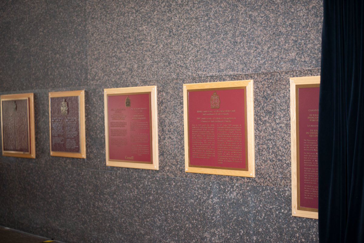 Over the past year, Global Affairs Canada employees in Canada and abroad have worked tirelessly to help bring #Canadians home during the #COVID19 pandemic.

To recognize these efforts, we have added a repatriation plaque to our West Memorial Wall at 125 Sussex in #Ottawa.