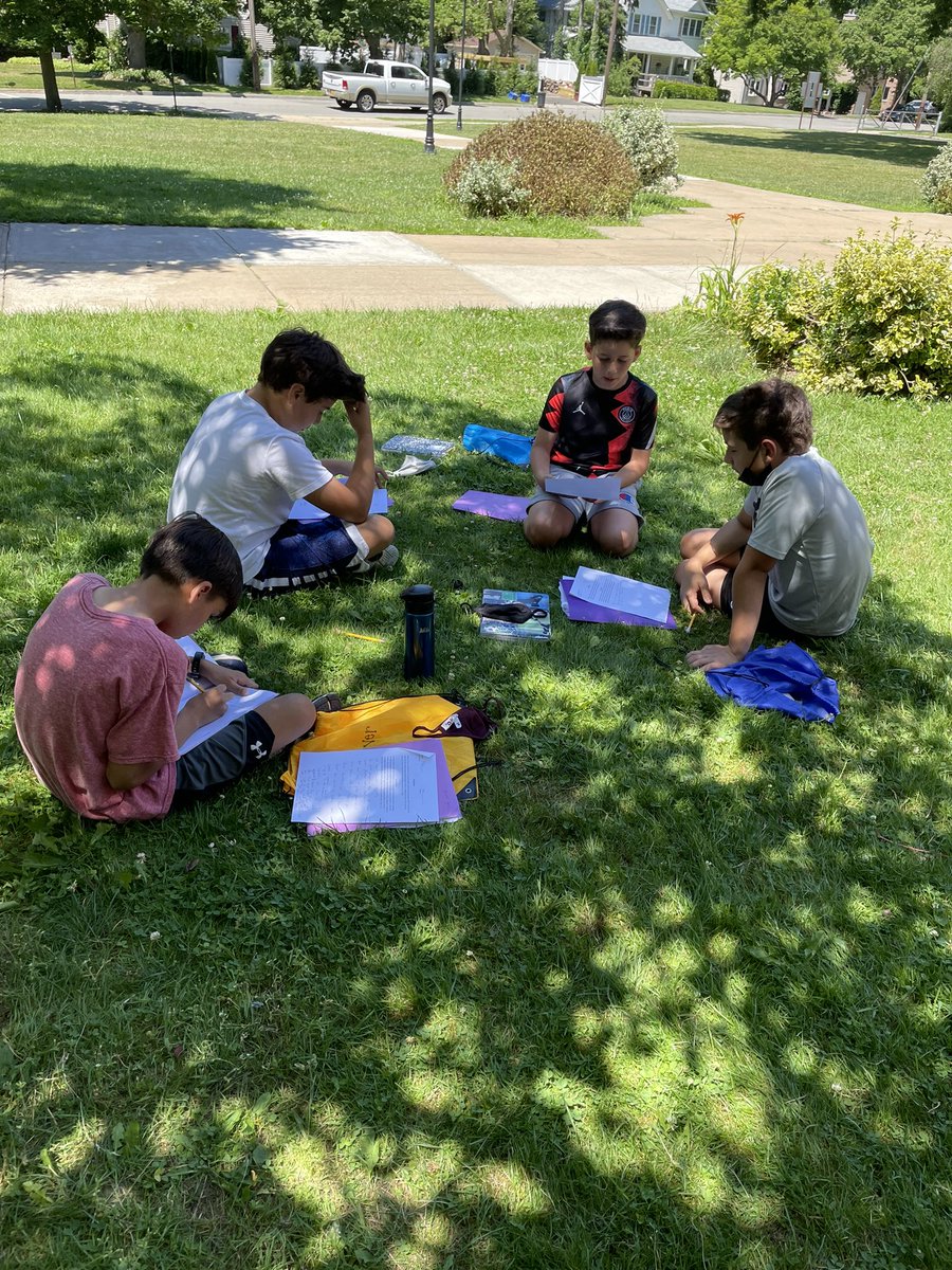 DebNovick's tweet image. Bonus…poetry! Analyzing line breaks and white space. #poetry #authorscraft