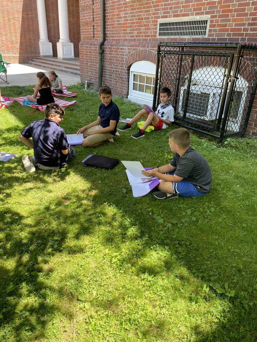 DebNovick's tweet image. Bonus…poetry! Analyzing line breaks and white space. #poetry #authorscraft