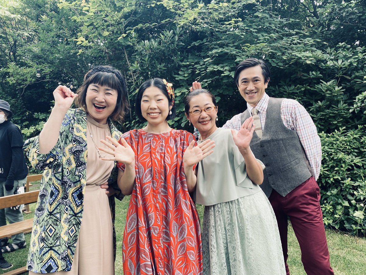 uraji_nuno's tweet photo. 松坂さん井浦さん麻生さんを筆頭に #あのキス チームの絶対良い作品作るぞ！という激アツエネルギーが毎日ばちばちキラキラしている現場でした。
最高で最強のスーパーゆめはなの先輩方と共に、李善善として、モモチを応援できて本当に幸せでした！
ありがとうございました！
#あのときキスしておけば https://t.co/8dLEXTIFZF