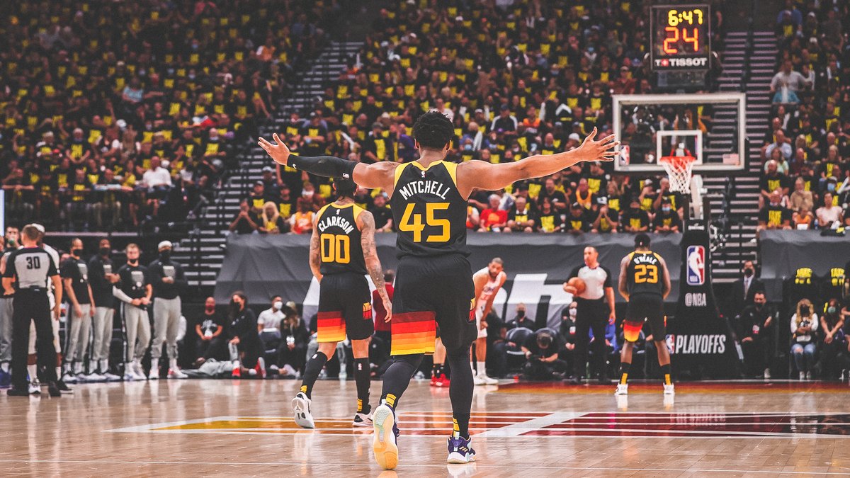 Back against the wall.

RT to let <a href="/spidadmitchell/">Donovan Mitchell</a> know #CardNation is behind him.

𝗚𝗮𝗺𝗲 𝟲: @UtahJazz at LA Clippers
⏰: 10 p.m. ET
📺: @ESPN