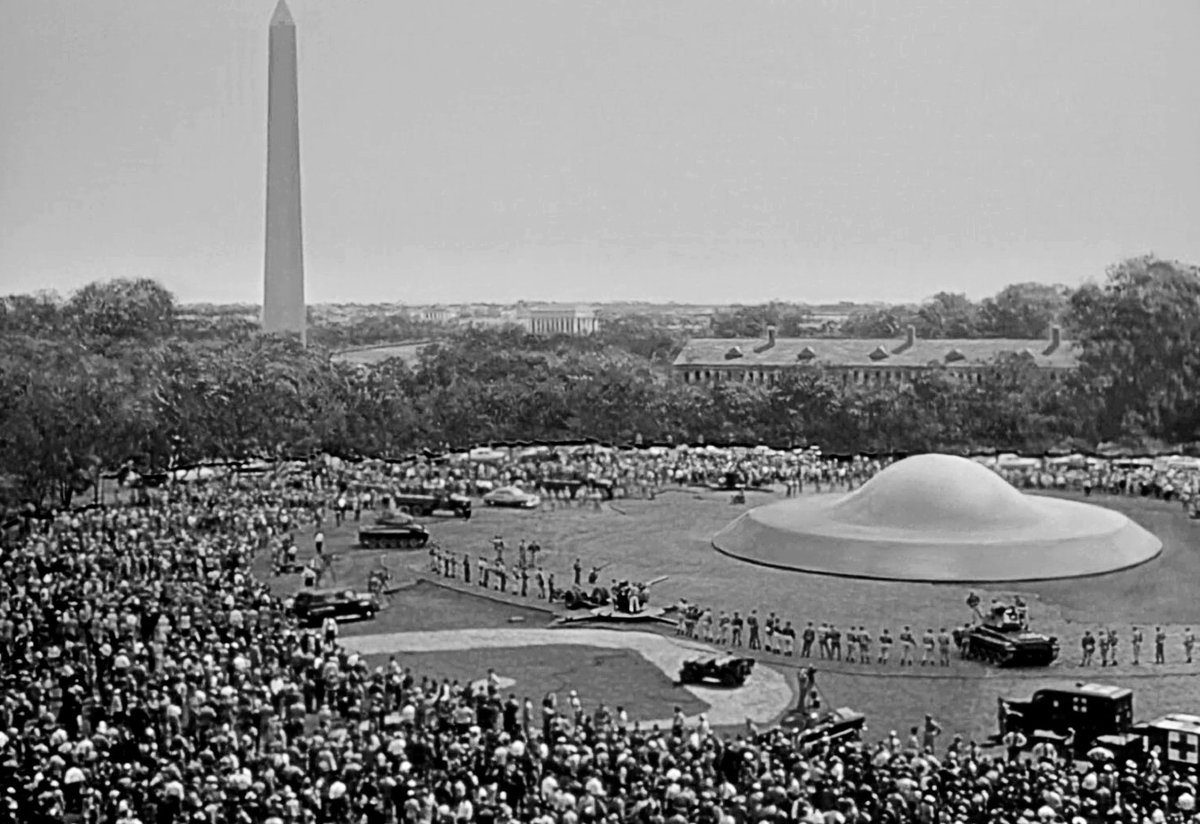 brschuck66's tweet photo. While you're waiting for that UAP/UFO Task Force Report to come out (whatever you do, don't hold your breath), read all about 3 cinematic close encounters inspired by true stories... #FilmsFromBeyond #UFOs #CloseEncounters #AlienAbductions
https://t.co/MhcIWA2BAb https://t.co/viVF7Yyjwy