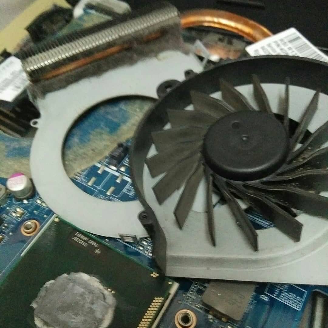 RezqComputer's tweet photo. Acer Aspire 4250
Problem: Windows Slow
Upgrade SSD / Upgrade RAM / Services Overhoul / Change CMOS Battery
https://t.co/YNCk9jufvE
#rezqcomputer #upgradessd #upgraderam #servicesoverhoul #aceraspire4350 #repairlaptopbangi #repairlaptopkajang #repairlaptopukm #repairlaptopupm https://t.co/Zt3hIzhizF